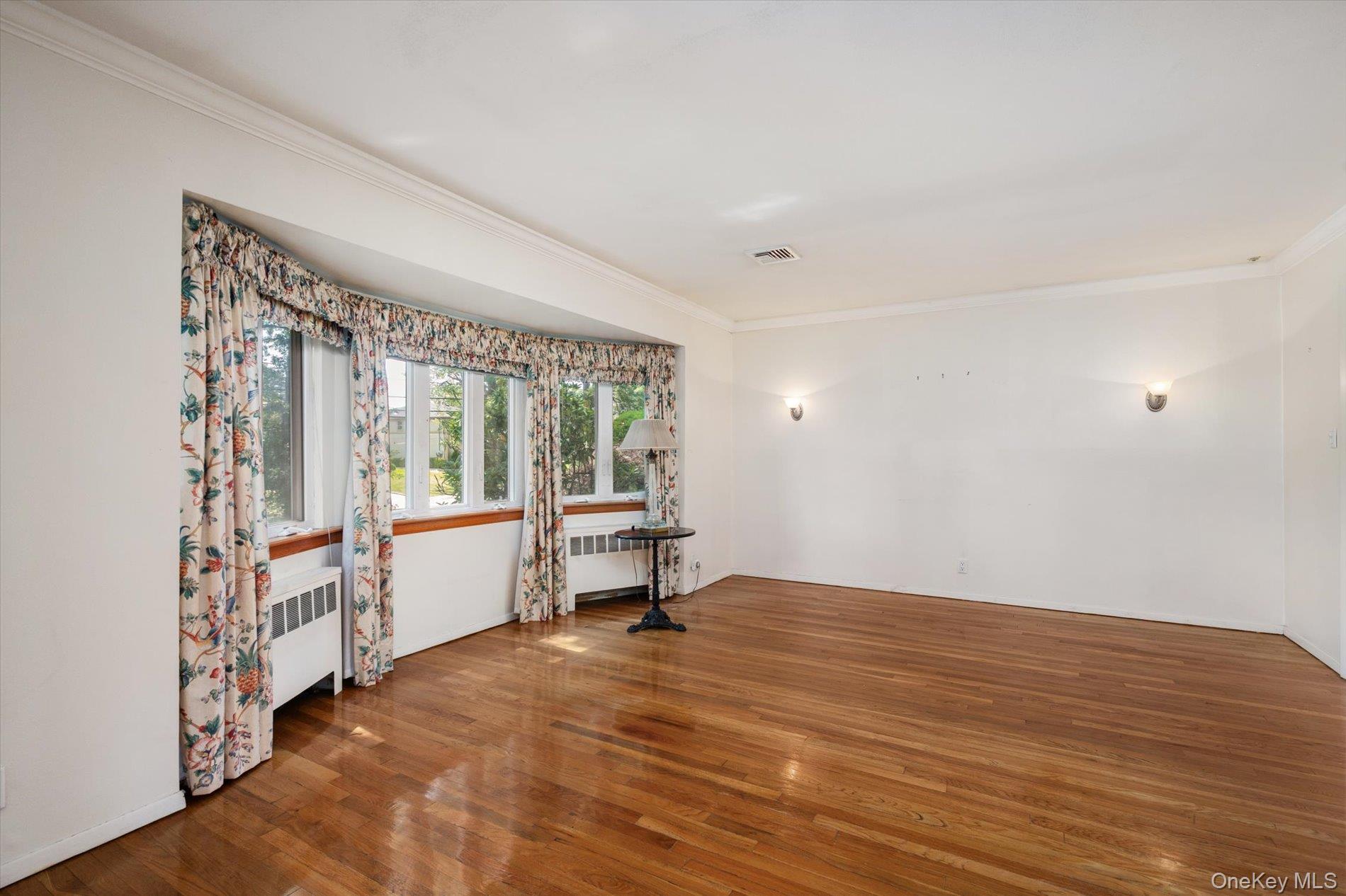 131 Stratford Property Photo 3