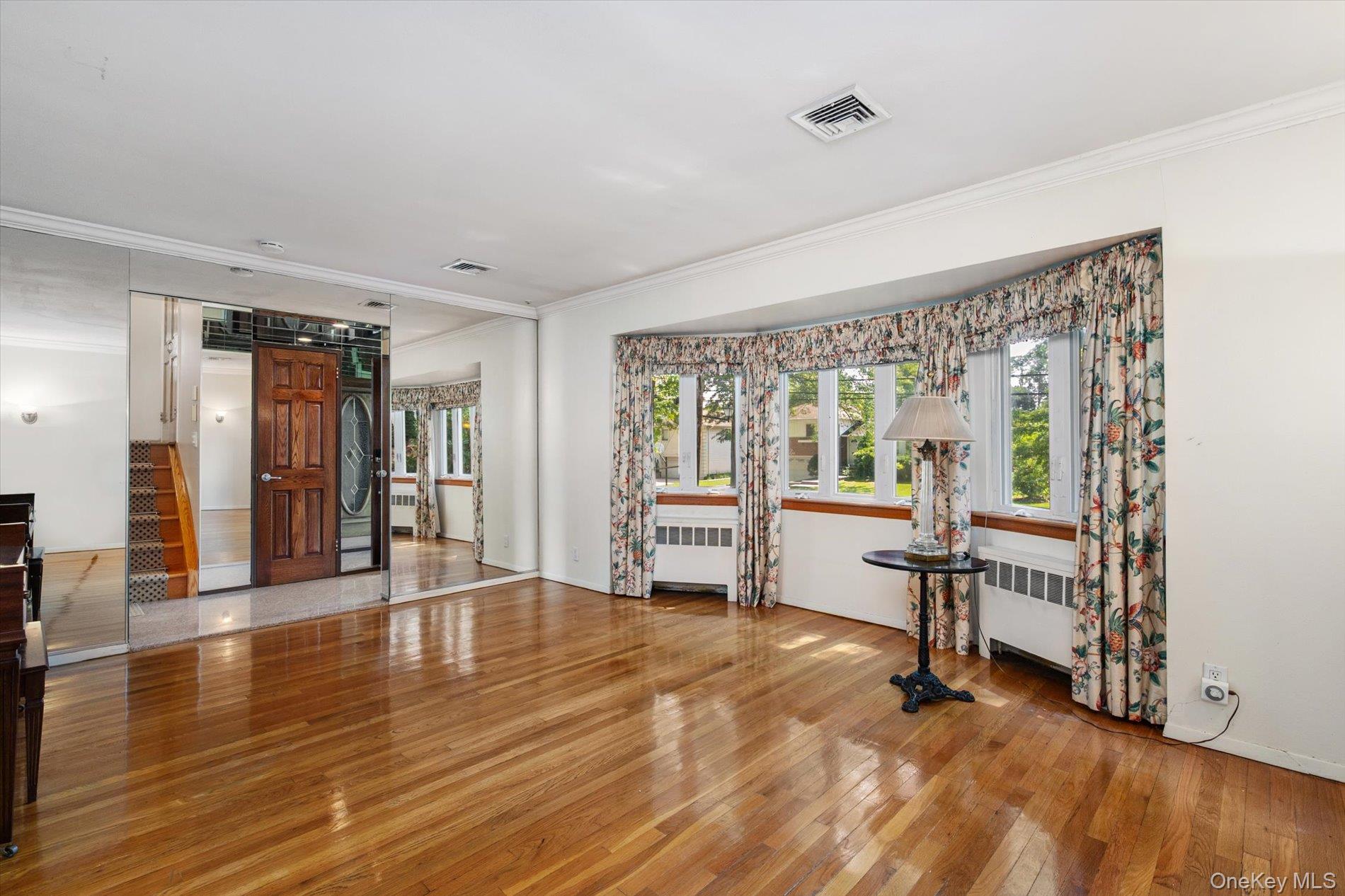 131 Stratford Property Photo 4