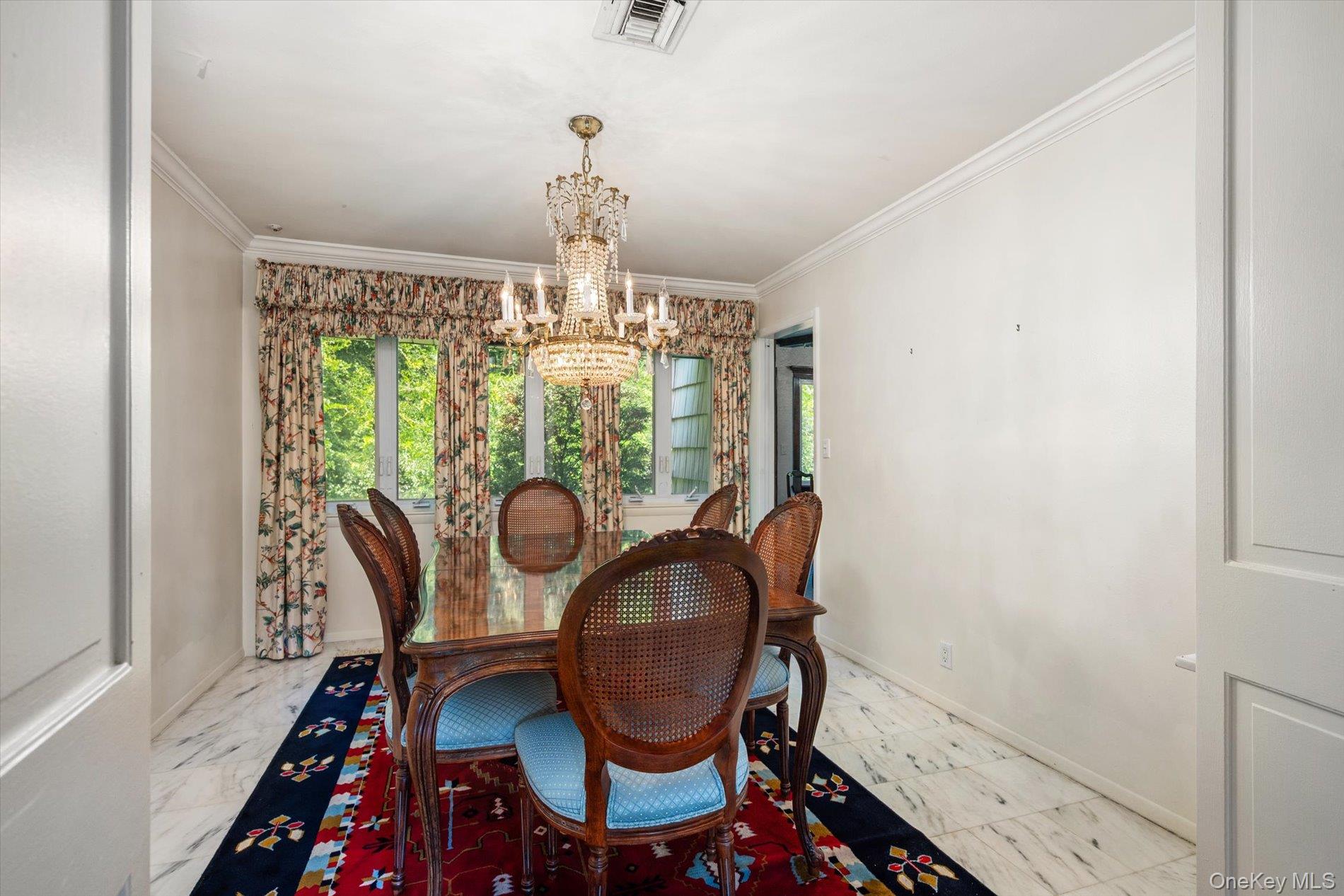 131 Stratford Property Photo 8