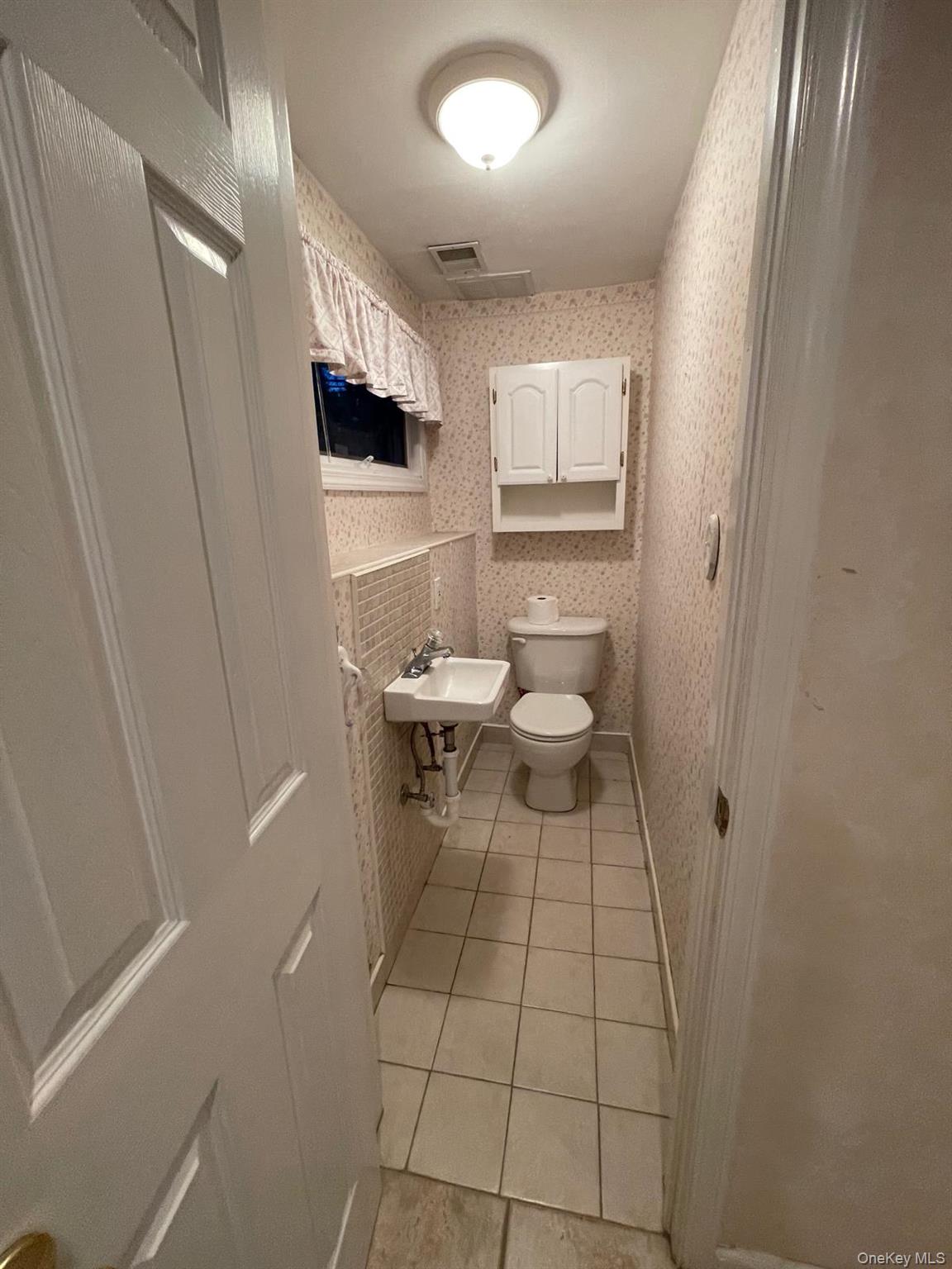 18 Greenwich Road Property Photo 11
