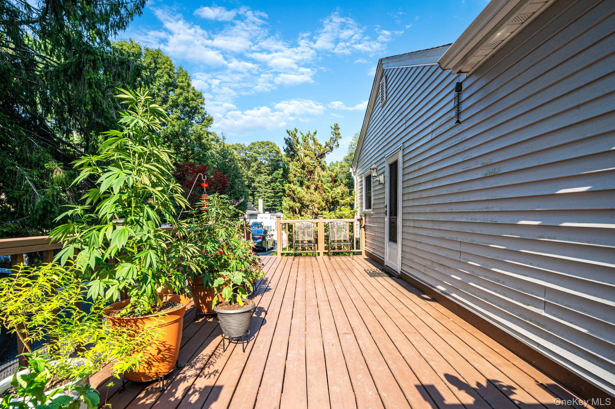24 Oakcrest Avenue Property Photo 21