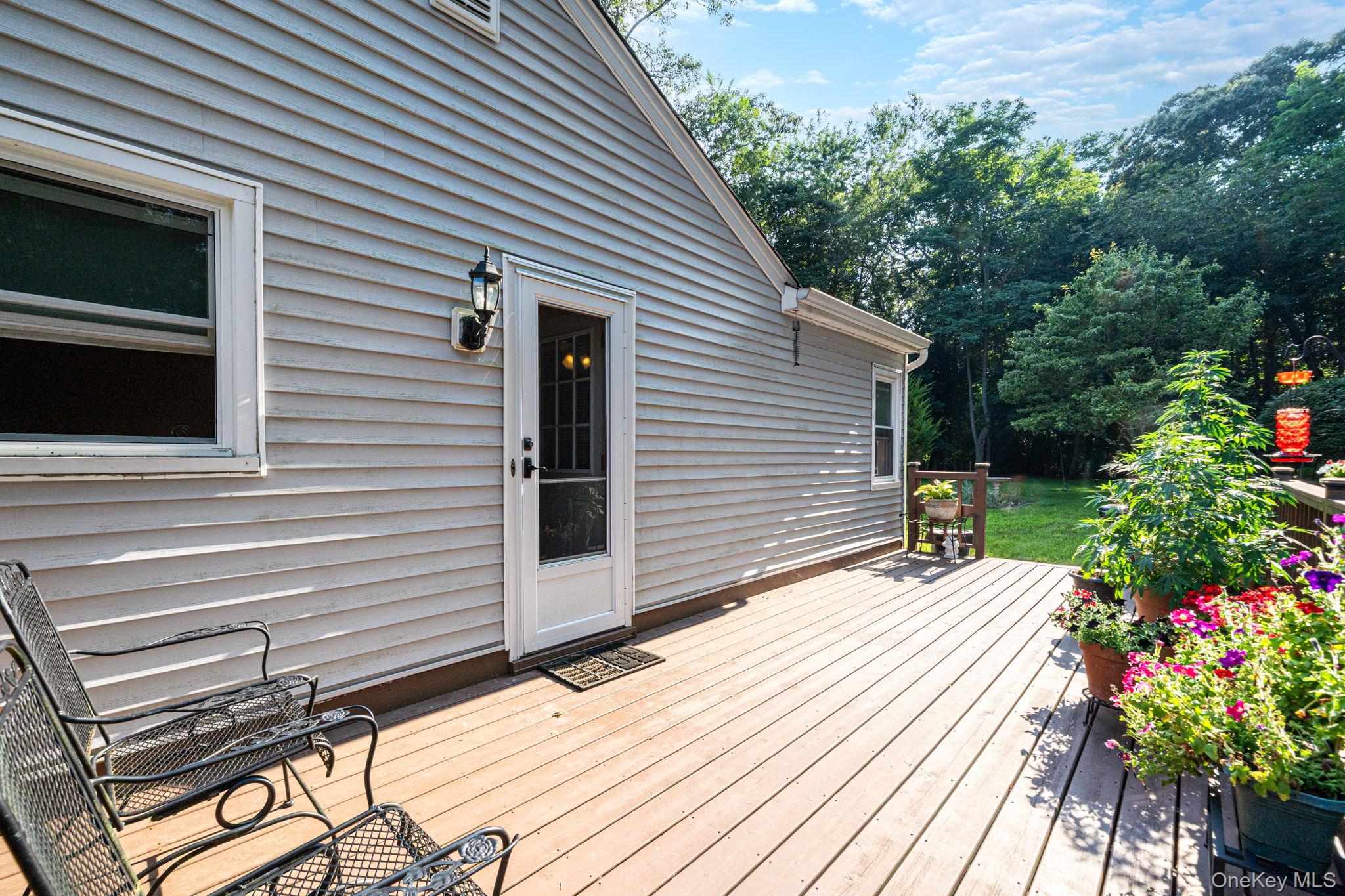 24 Oakcrest Avenue Property Photo 22