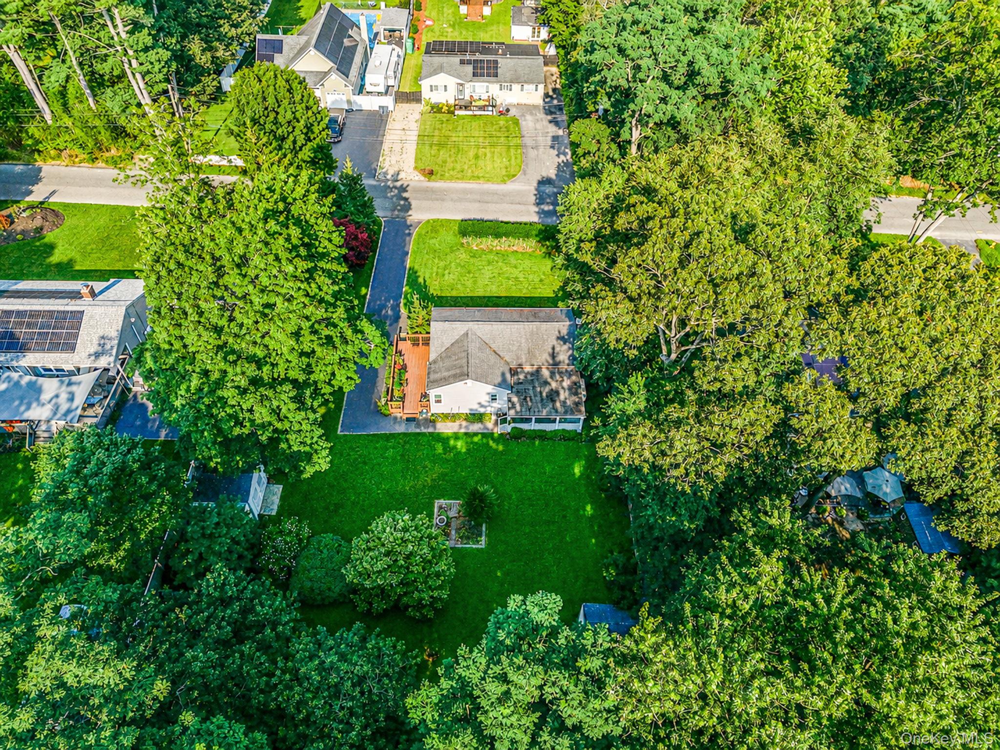 24 Oakcrest Avenue Property Photo 25