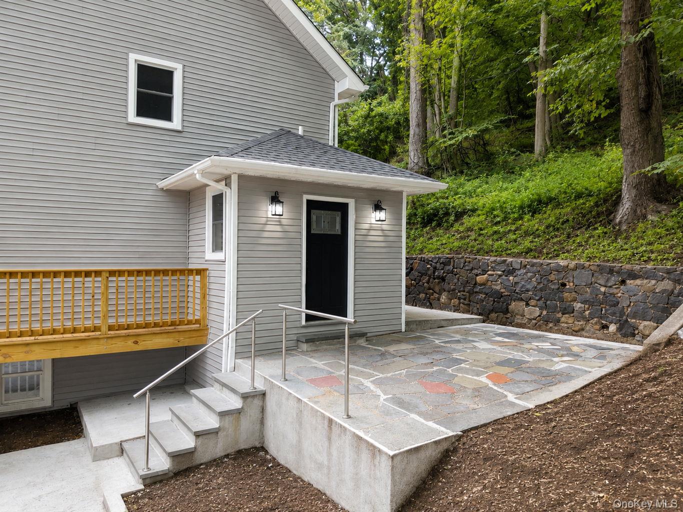 345 Hudson Terrace Property Photo 44