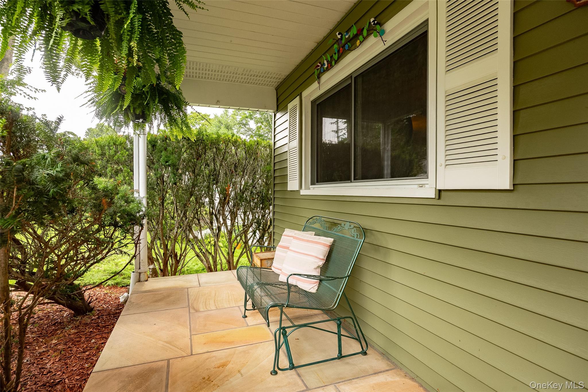 61 Ganung Drive Property Photo 3