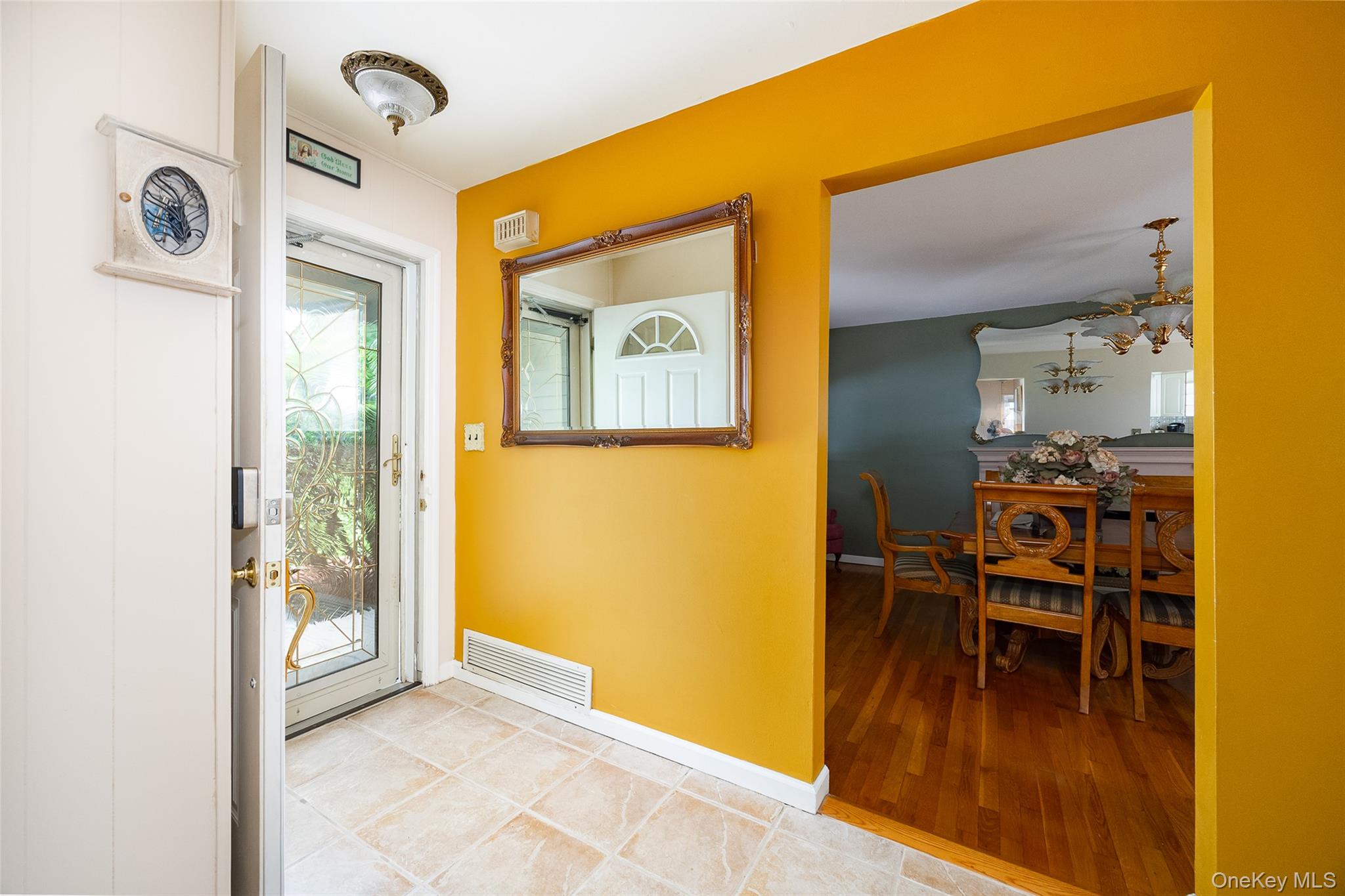 61 Ganung Drive Property Photo 4