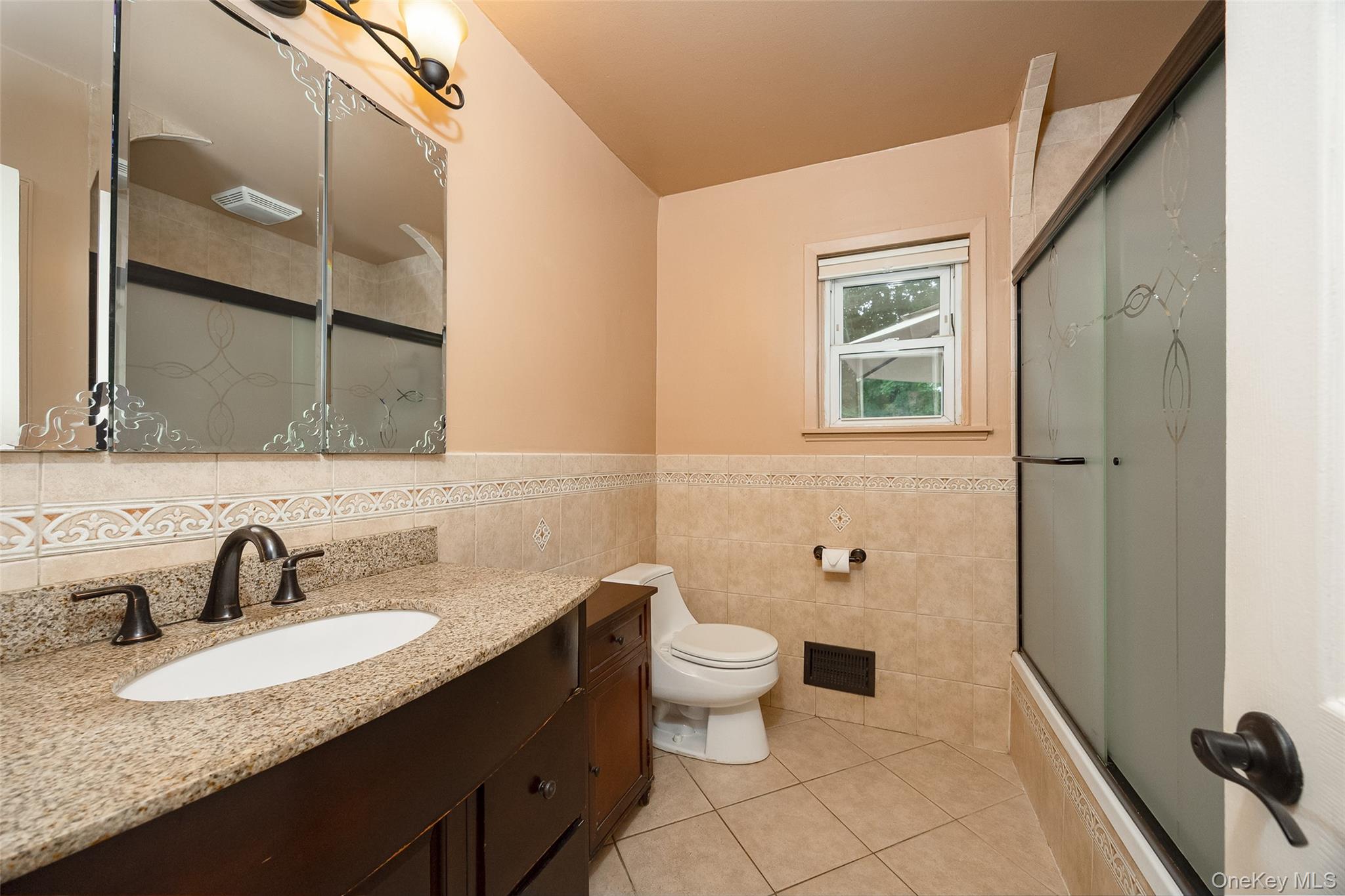 61 Ganung Drive Property Photo 14
