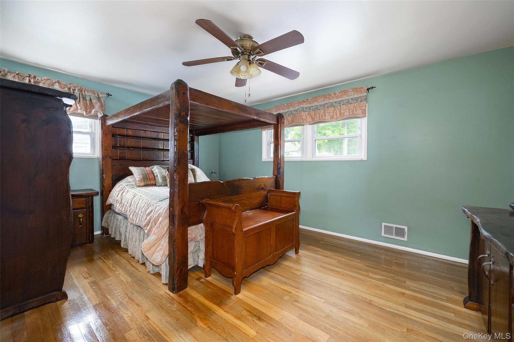 61 Ganung Drive Property Photo 15