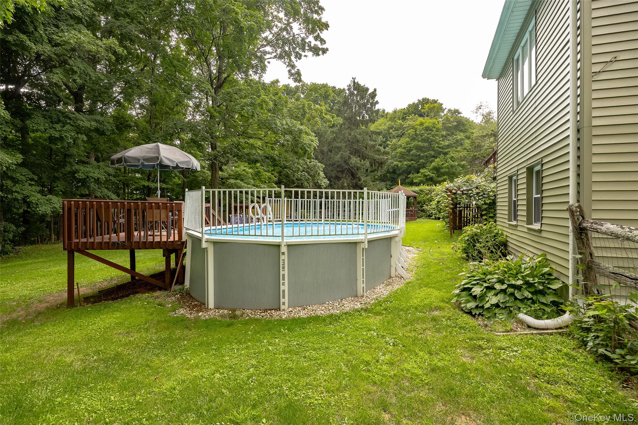 61 Ganung Drive Property Photo 32