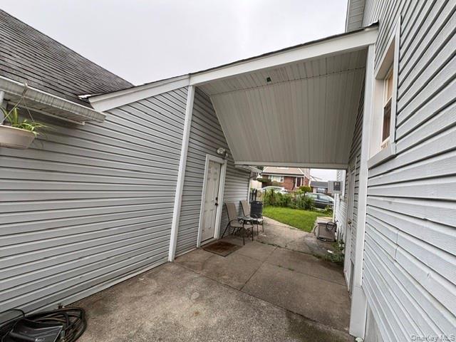 1435 Alpha Street Property Photo 3