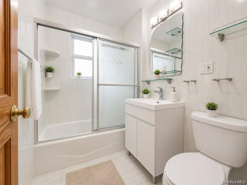 75-01 167th Street Property Photo 4
