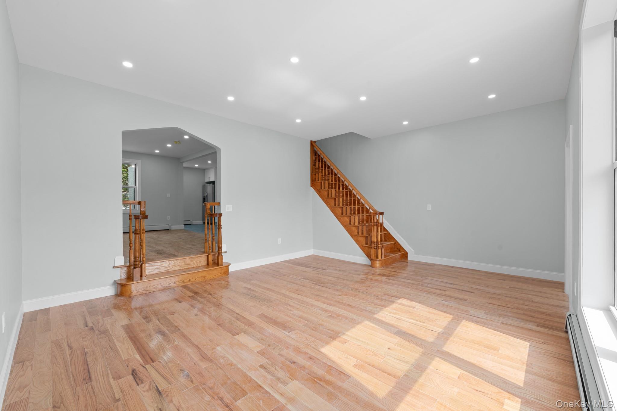 13018 227th Street Property Photo 6
