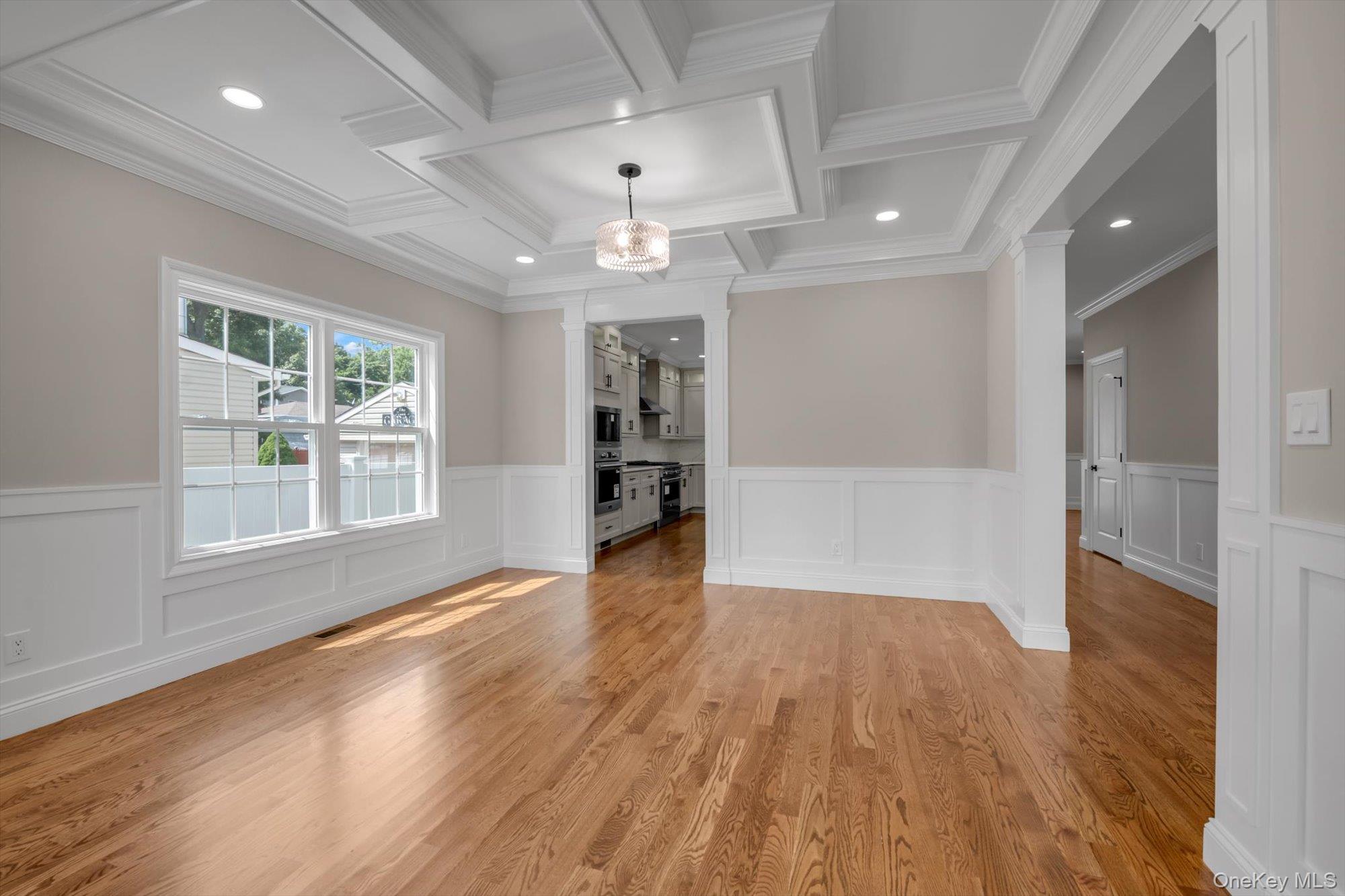 2351 Amherst Street Property Photo 5