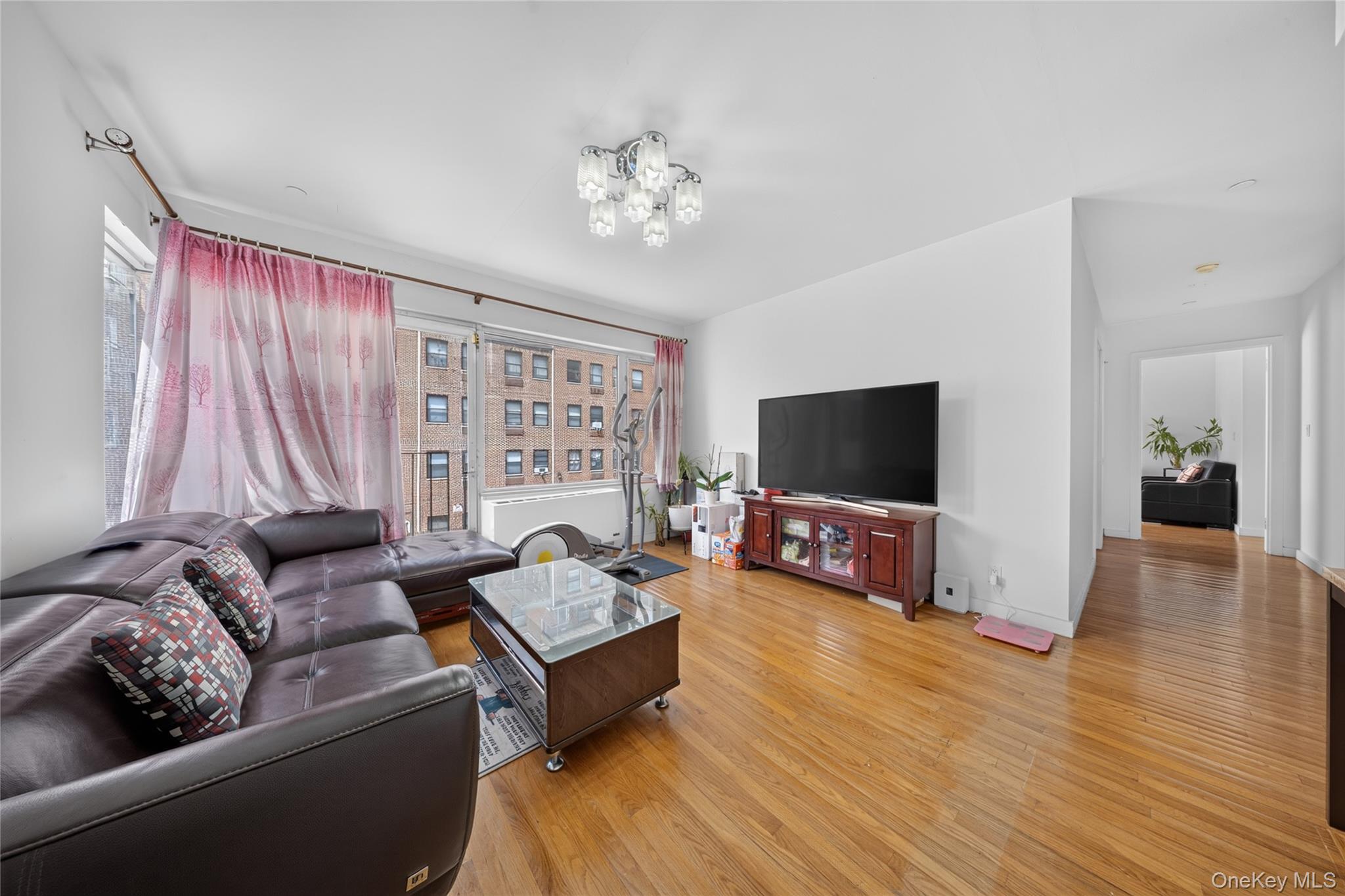 71-28 163rd Street 2a Property Photo 3