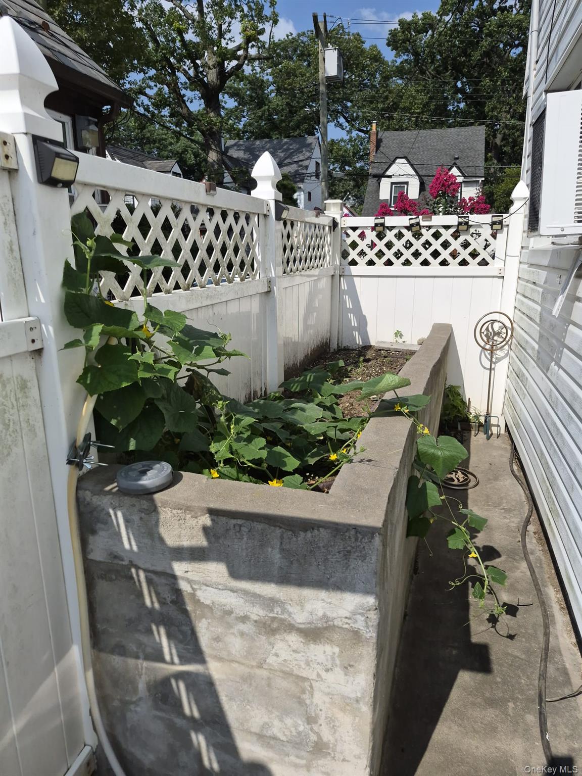 112-44 178th Street Property Photo 7