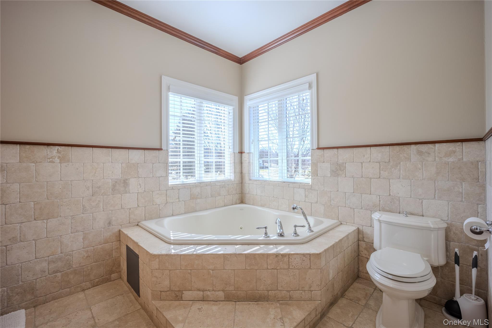 56 Autumn Chase Drive Property Photo 24