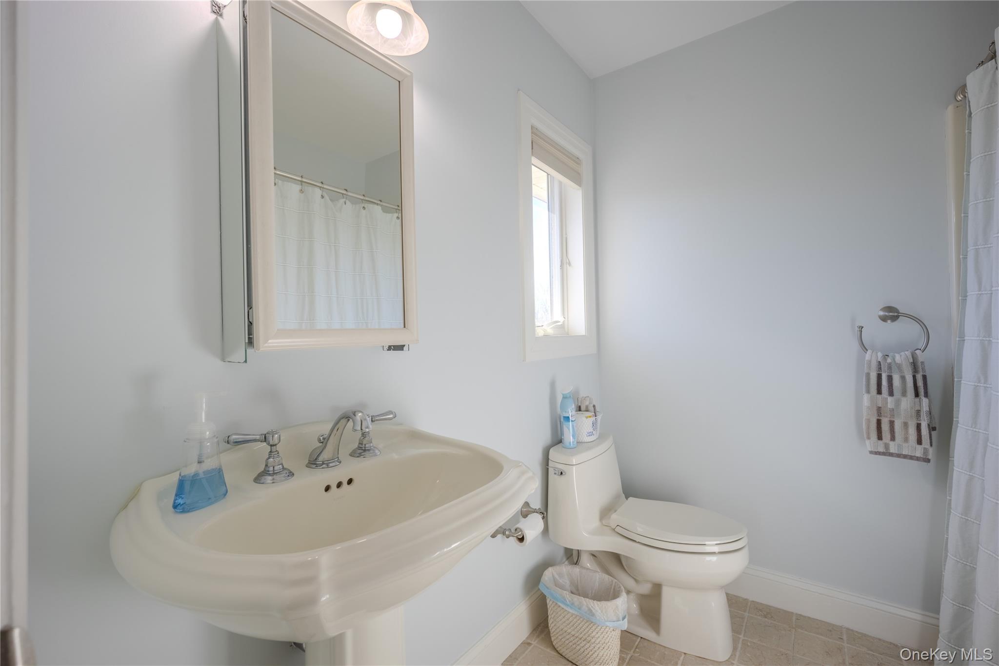 56 Autumn Chase Drive Property Photo 28