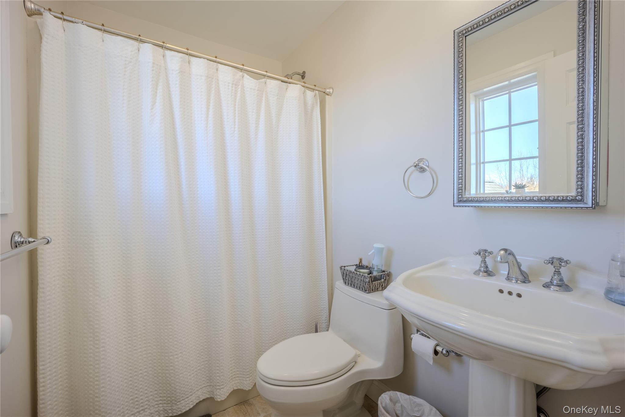 56 Autumn Chase Drive Property Photo 32