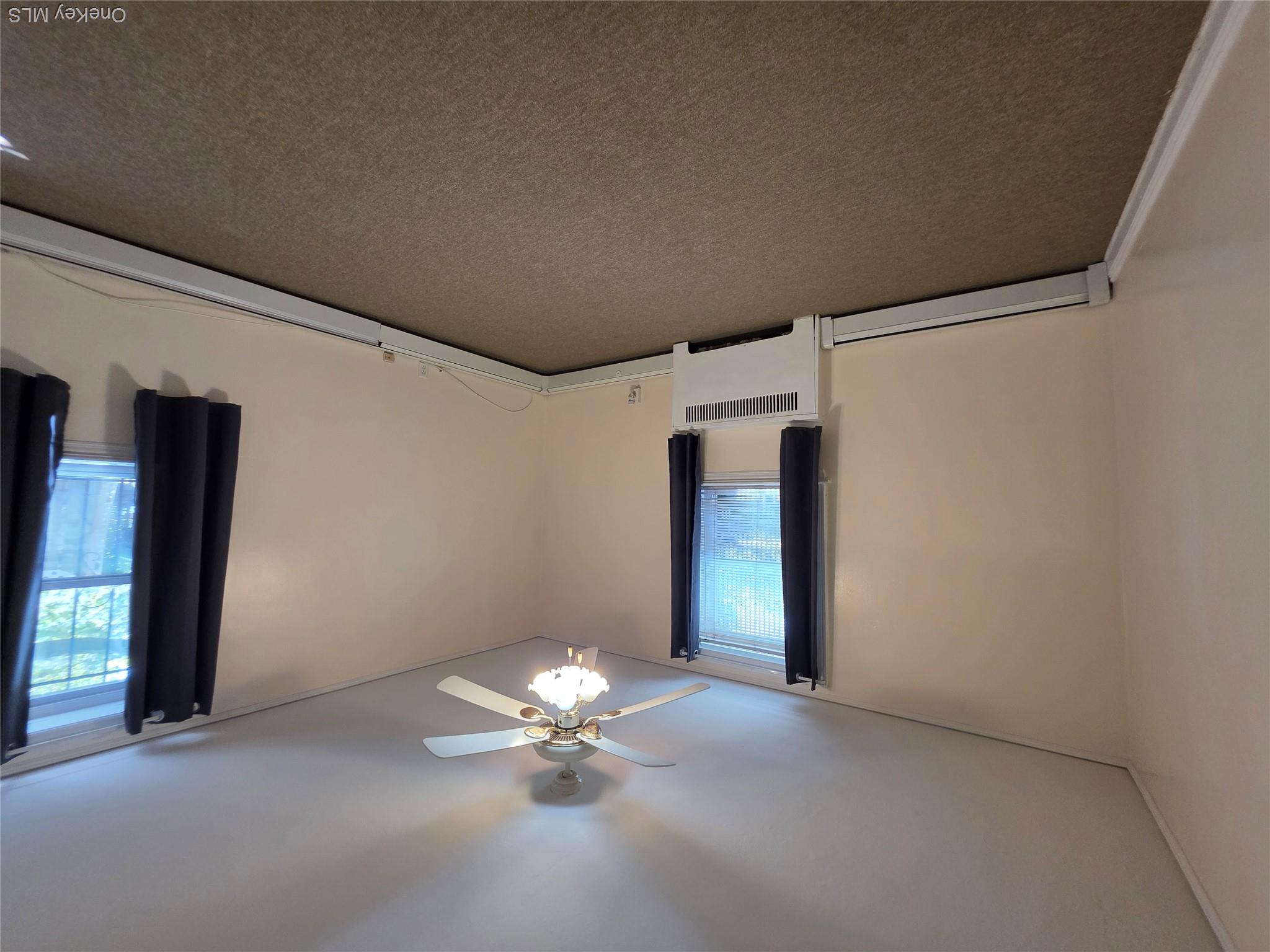 3002 Wilson Avenue Property Photo 8