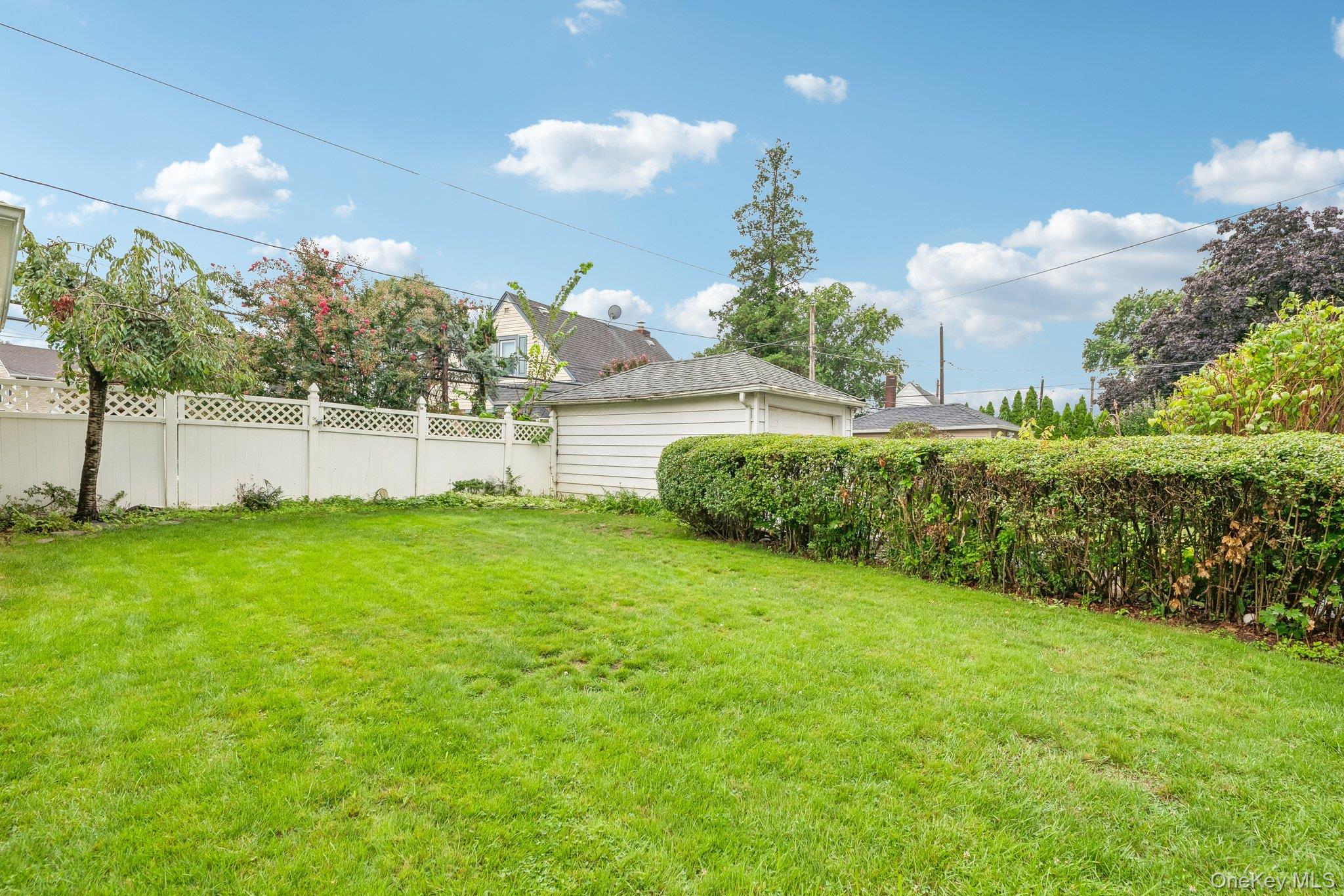 32 Cambridge Avenue Property Photo 25