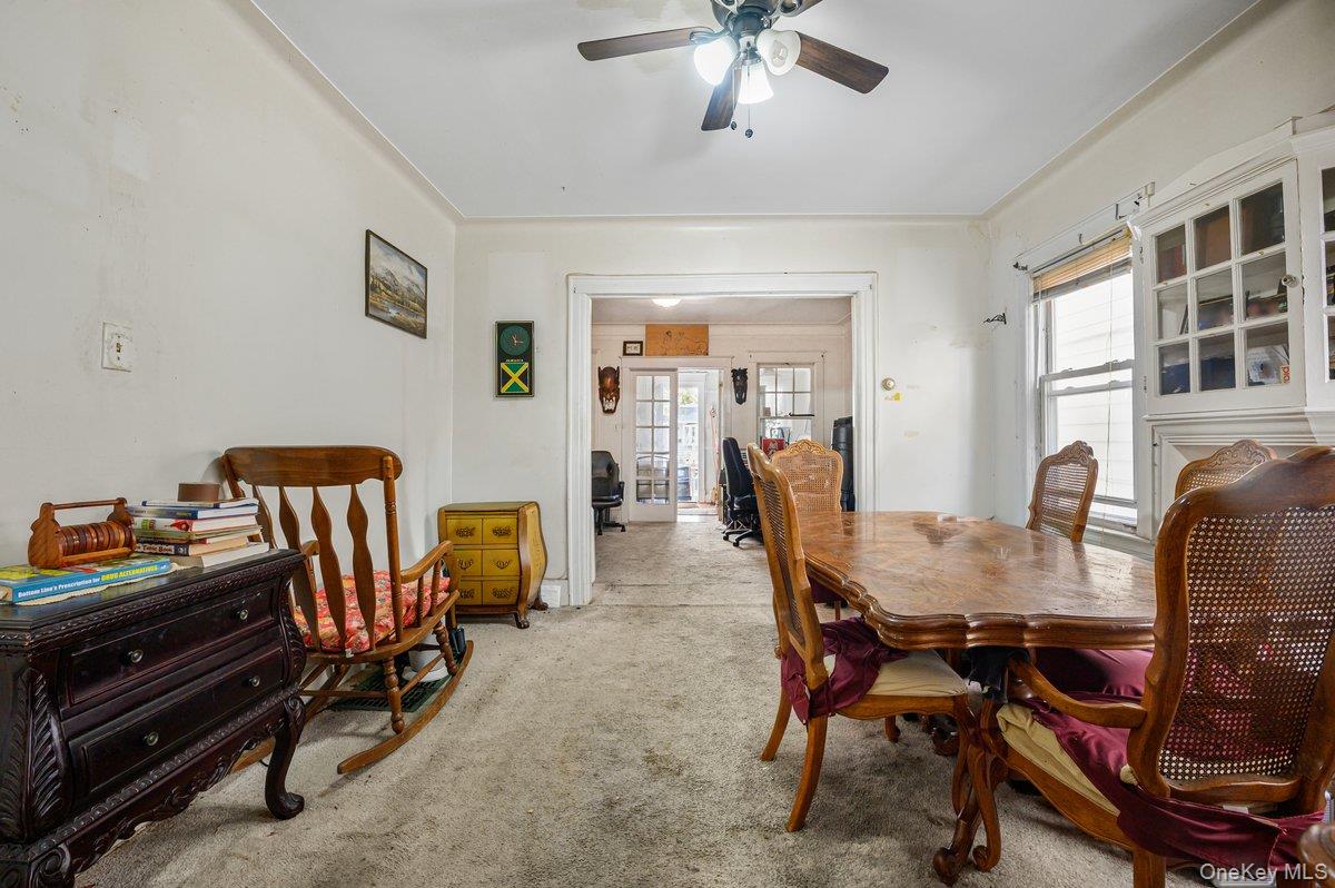 9344 Vanderveer Street Property Photo 12