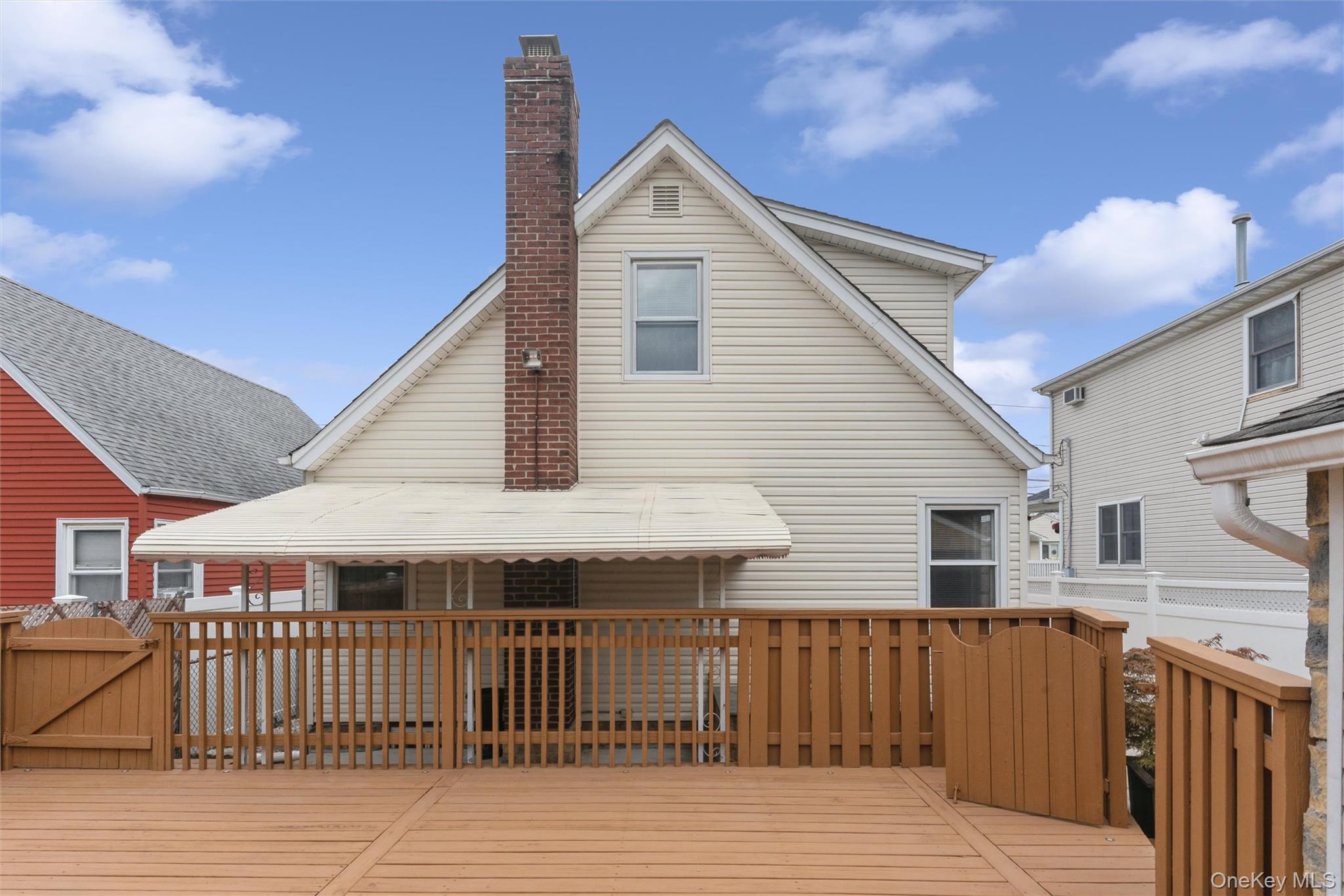 977 Third Avenue Property Photo 39