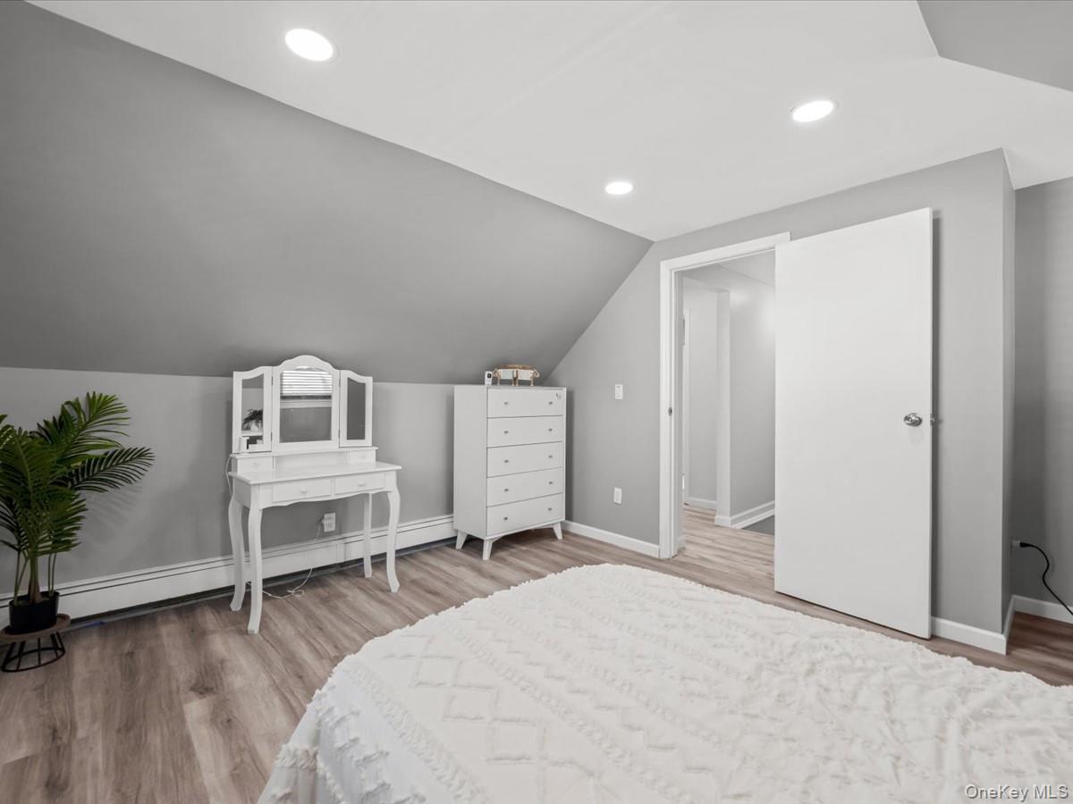 3437 2nd Street Property Photo 13