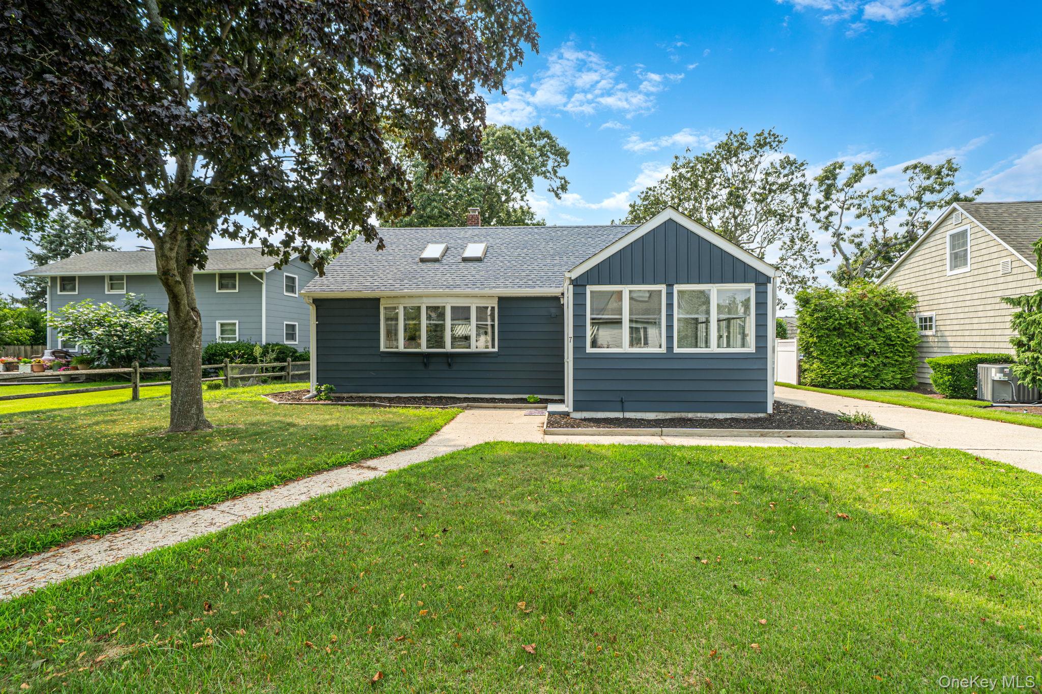 7 Oak Drive Property Photo 2