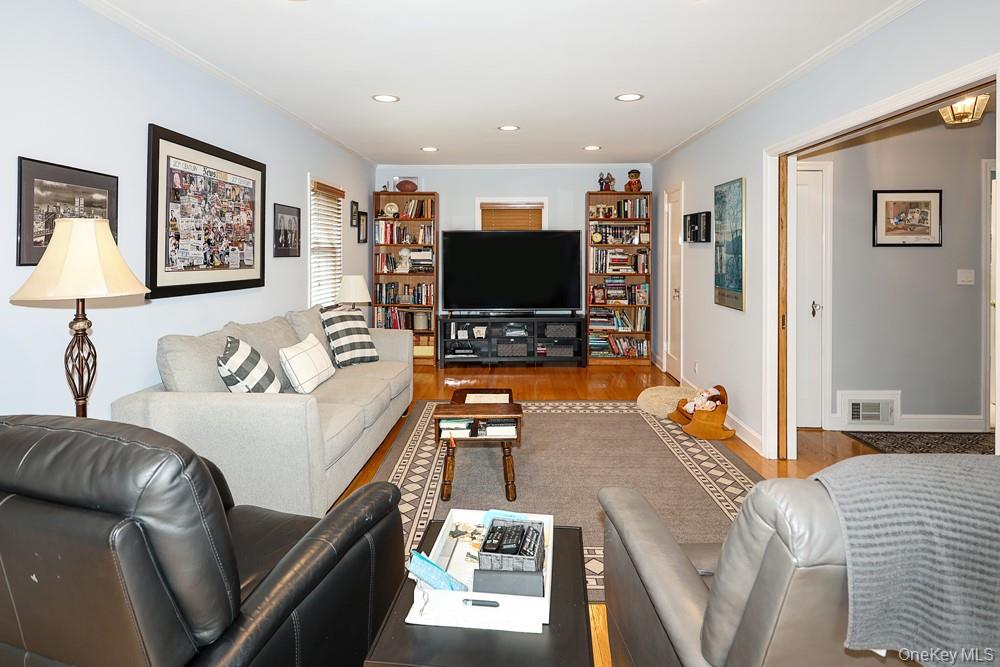 40 Plymouth Drive Property Photo 23