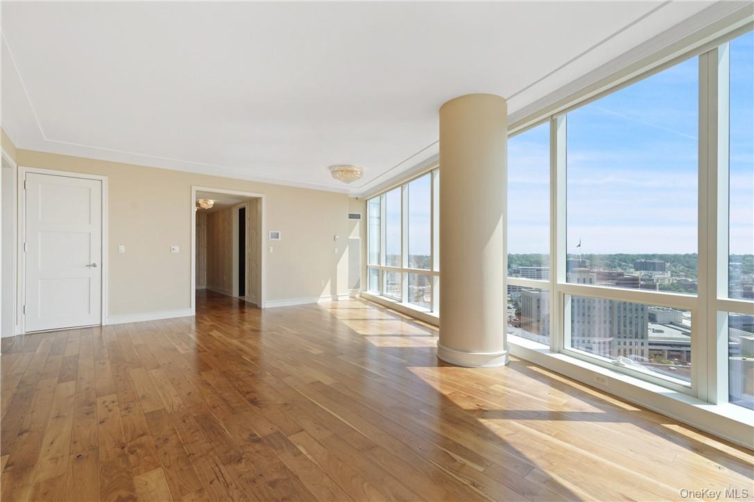 1 Renaissance Square 21e Property Photo 4