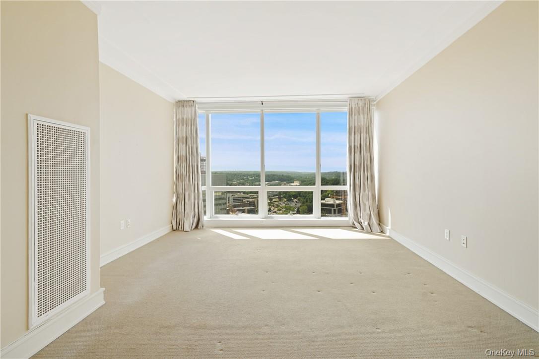 1 Renaissance Square 21e Property Photo 13