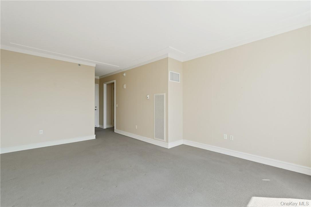 1 Renaissance Square 21e Property Photo 14