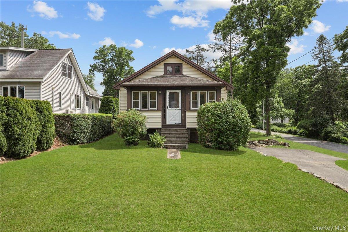 37 Yates Avenue Property Photo 1