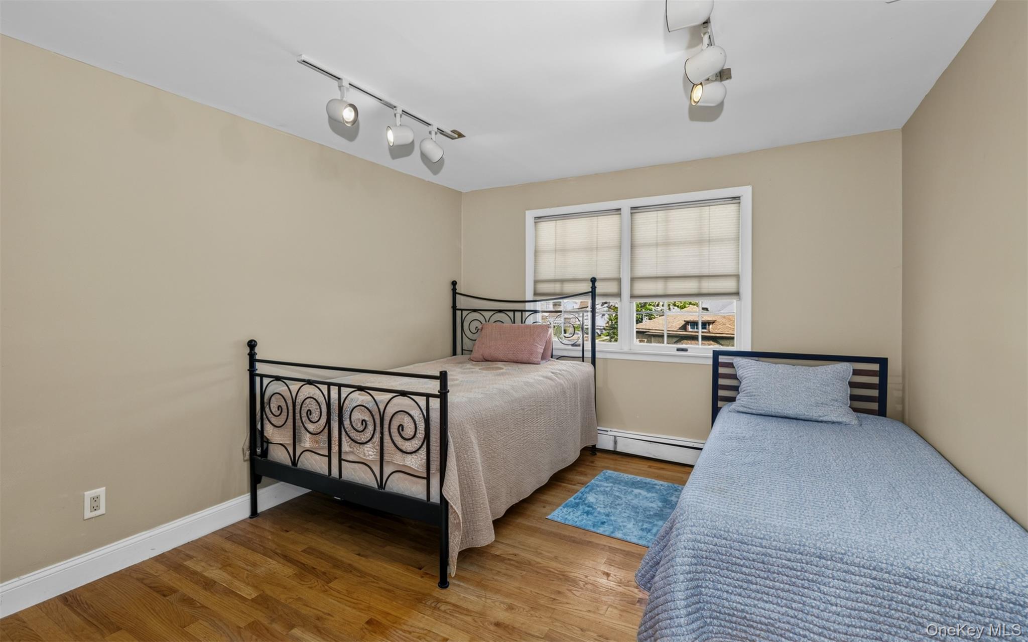 498 Cedarhurst Avenue Property Photo 13