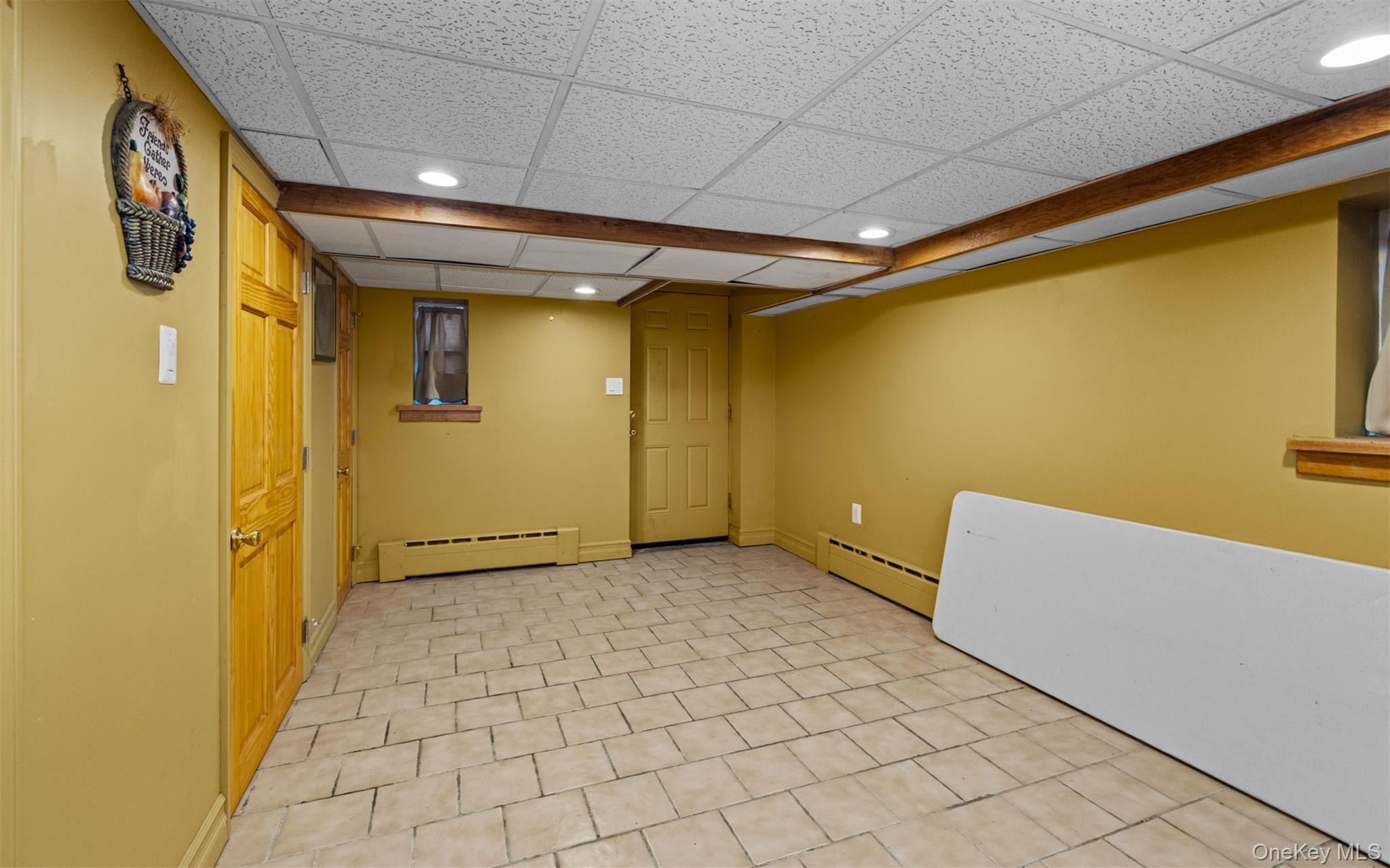 498 Cedarhurst Avenue Property Photo 16