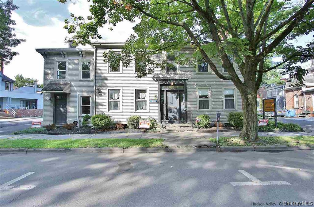 231 Clinton Avenue Property Photo 1