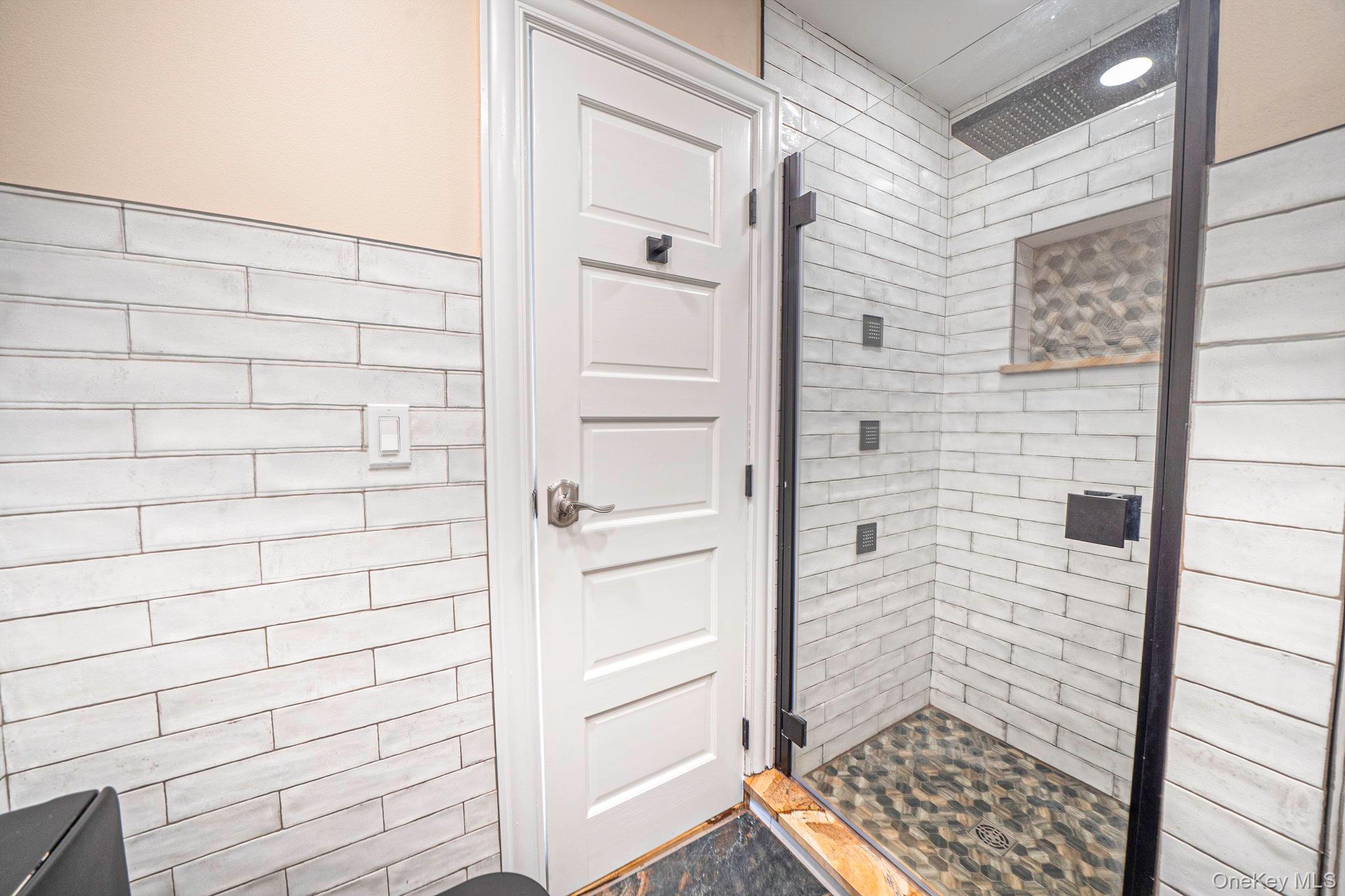 72 Locust Avenue Property Photo 20