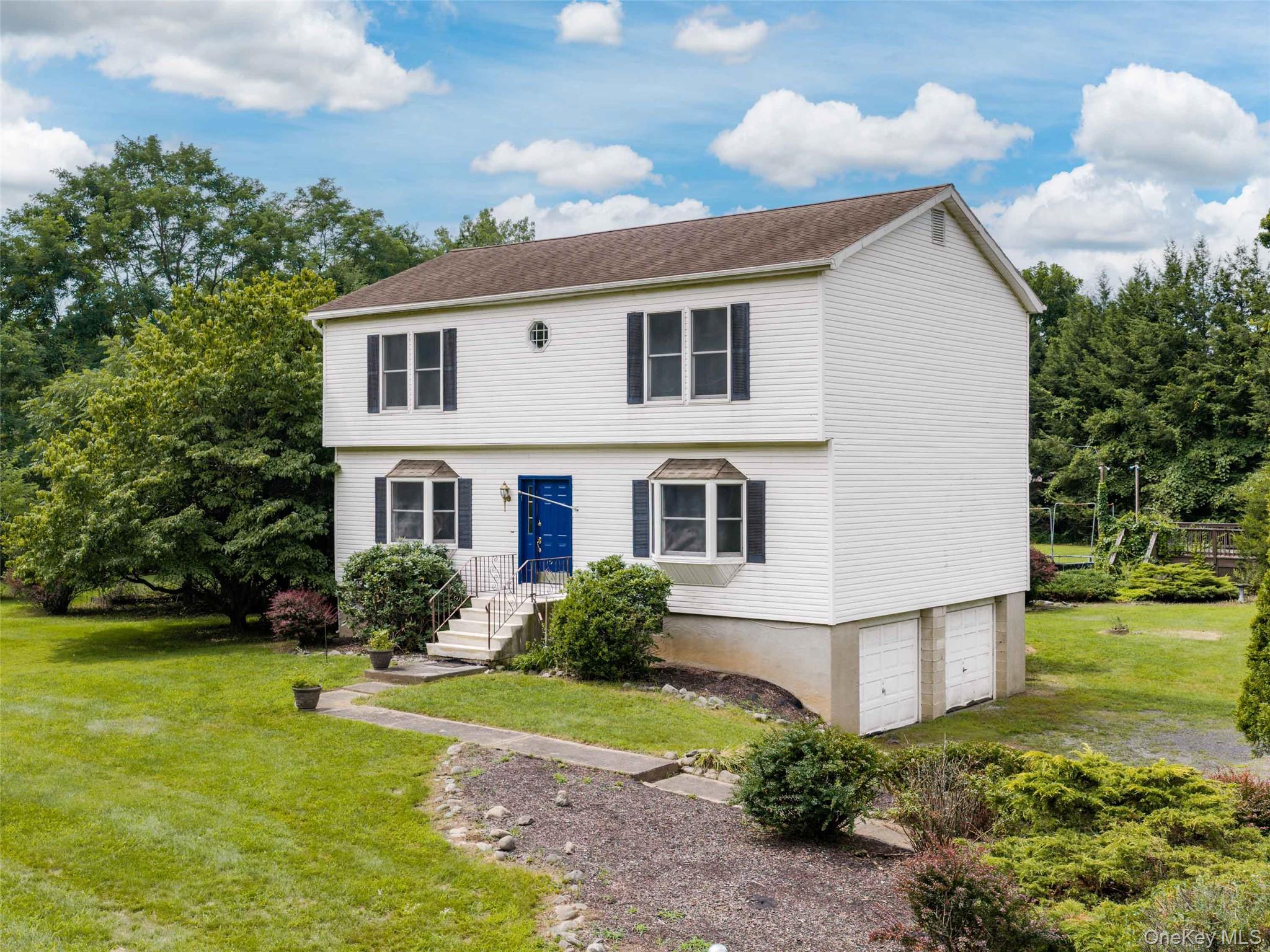 233 Queens Highway Property Photo 1
