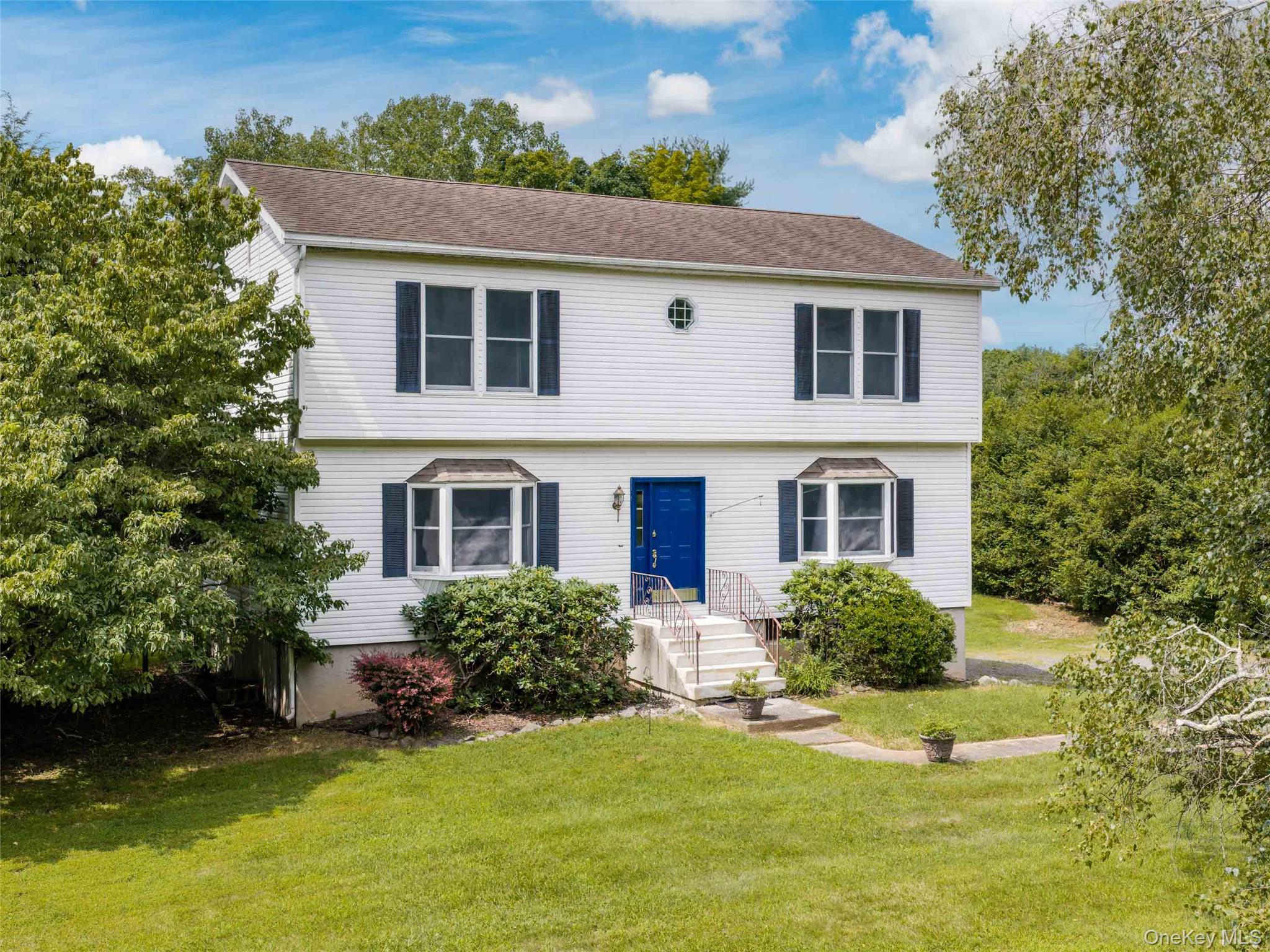 233 Queens Highway Property Photo 2