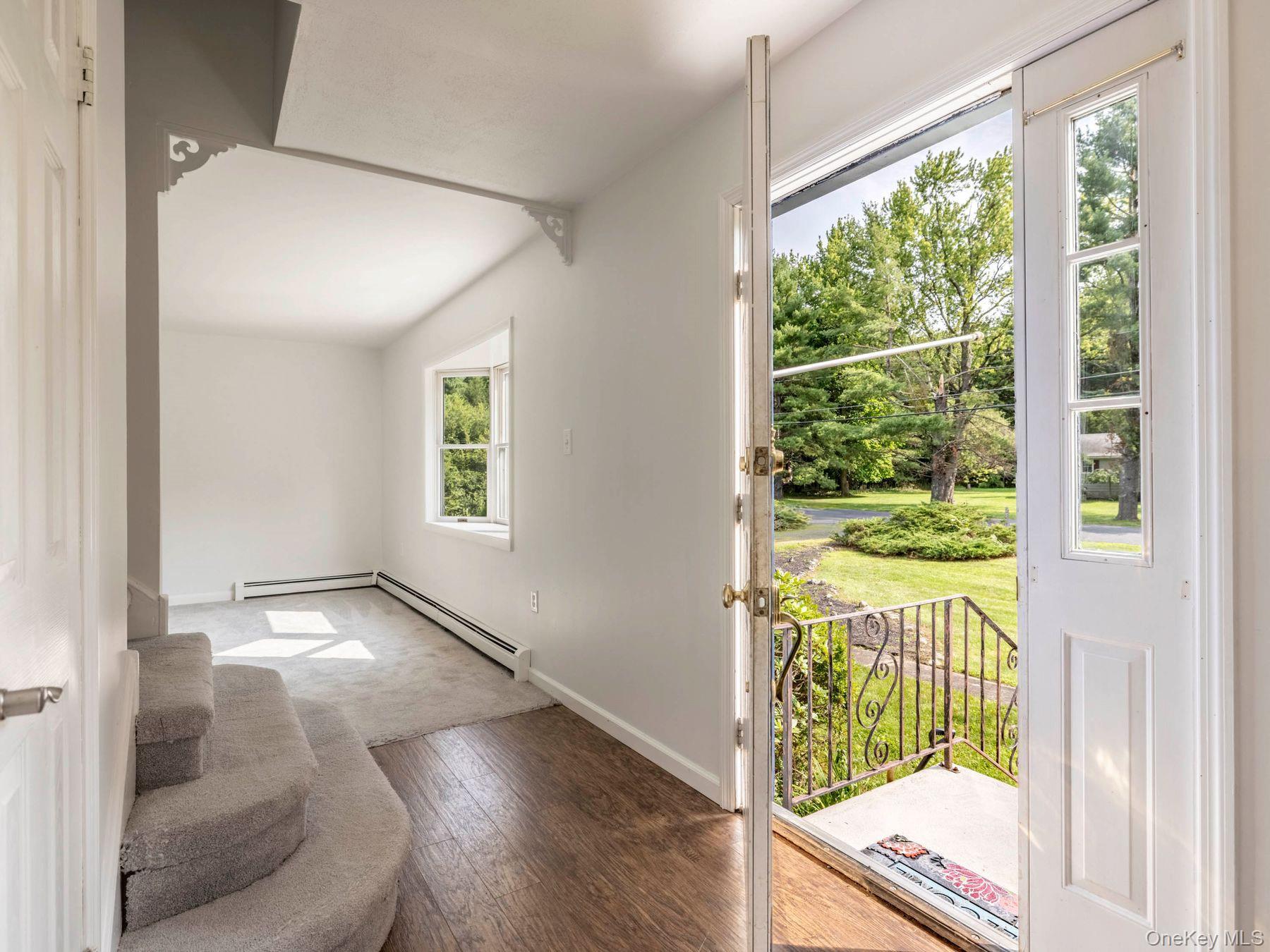 233 Queens Highway Property Photo 4
