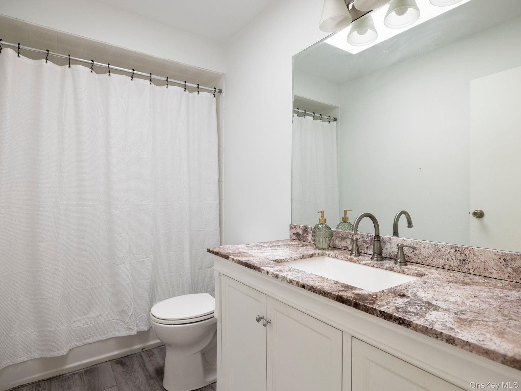 233 Queens Highway Property Photo 33
