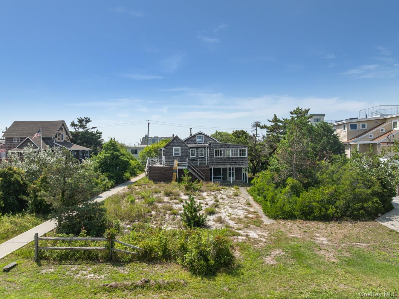 25 Ocean Walk Property Photo 2