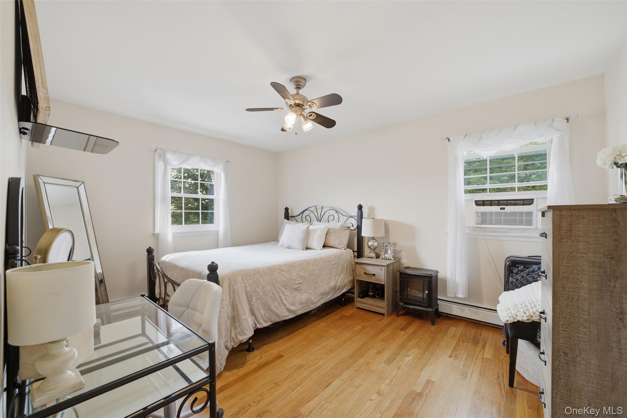 161 Geymer Drive Property Photo 12