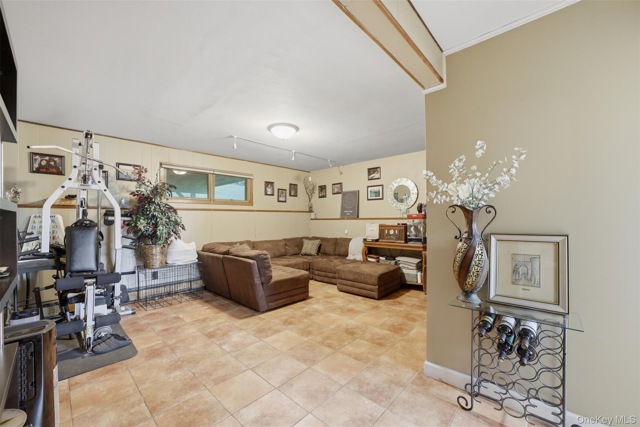 161 Geymer Drive Property Photo 22