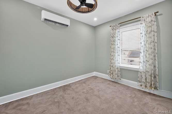 94-51 226th Street Property Photo 17