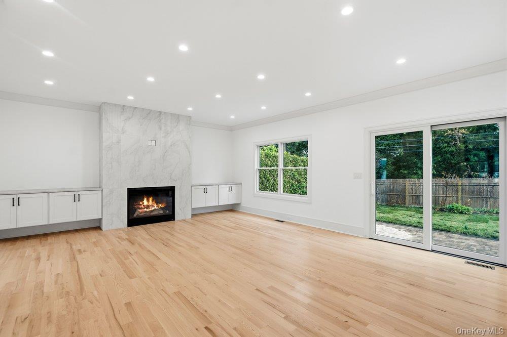 93 Morton Boulevard Property Photo 8