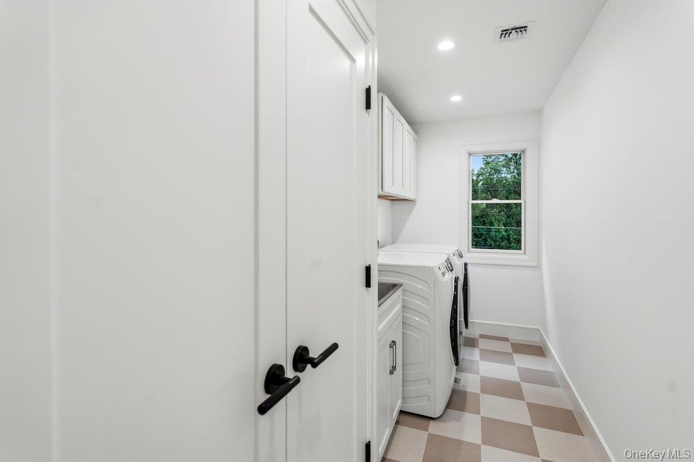 93 Morton Boulevard Property Photo 30