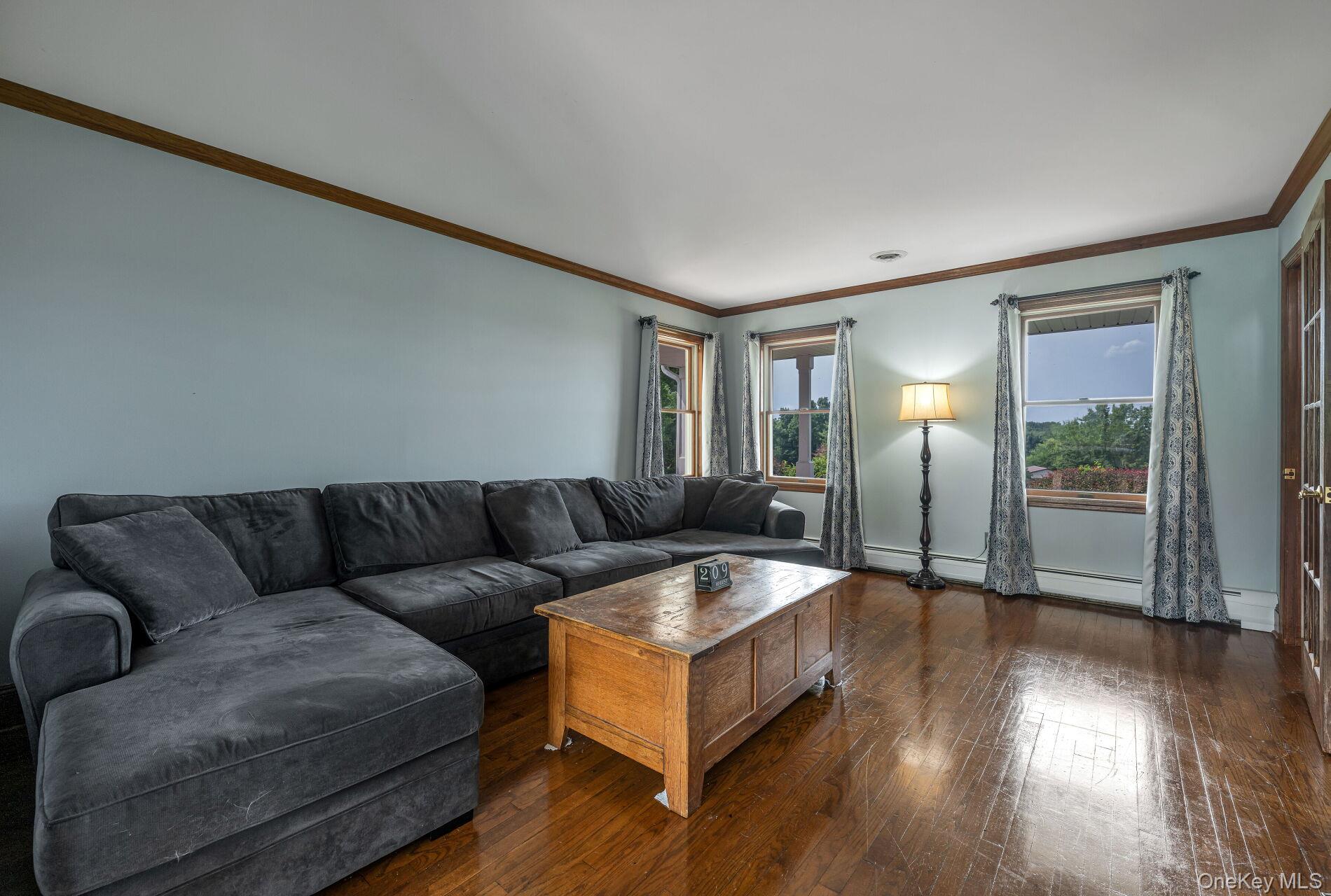 19 Cedar Hill Drive Property Photo 12
