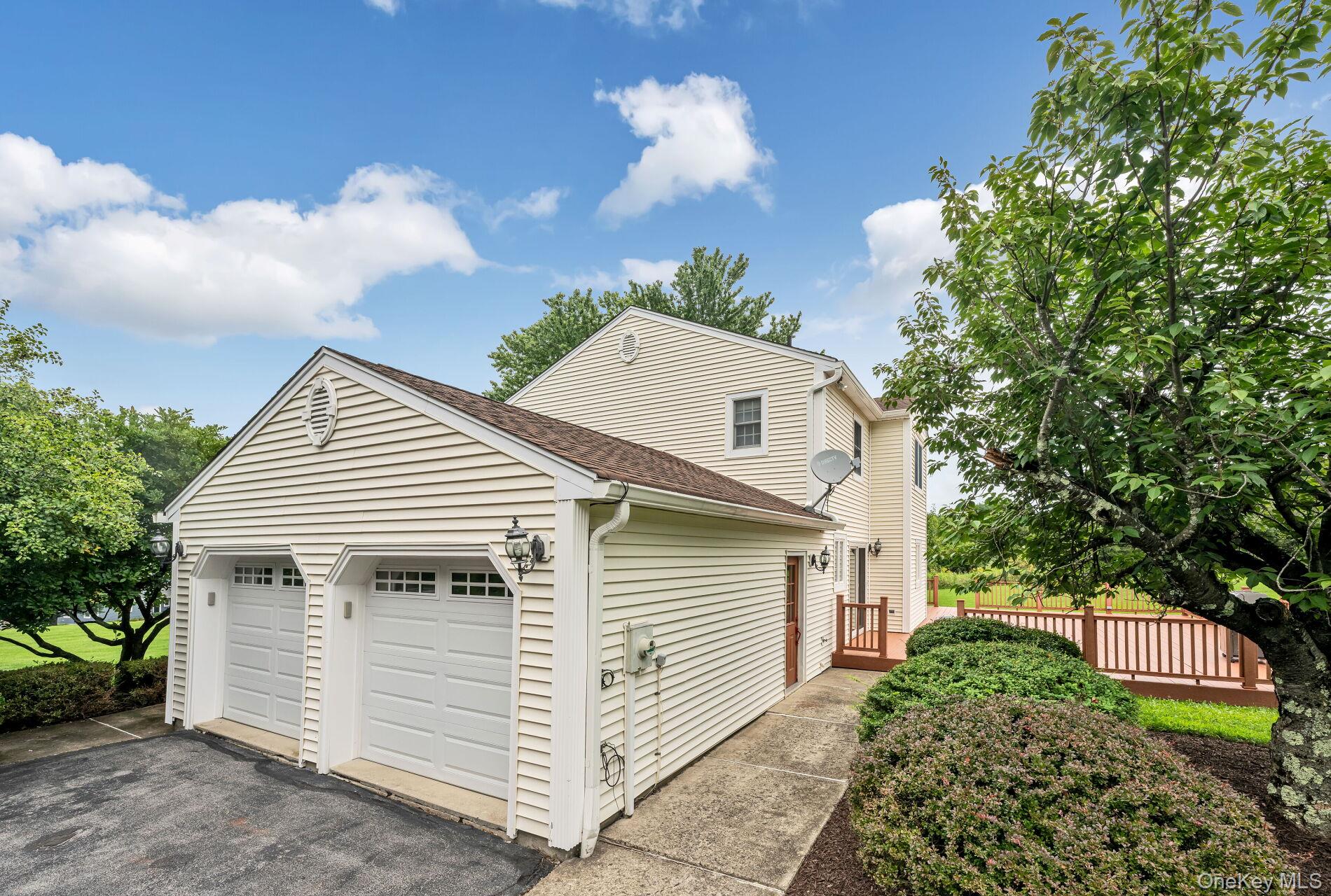 19 Cedar Hill Drive Property Photo 27