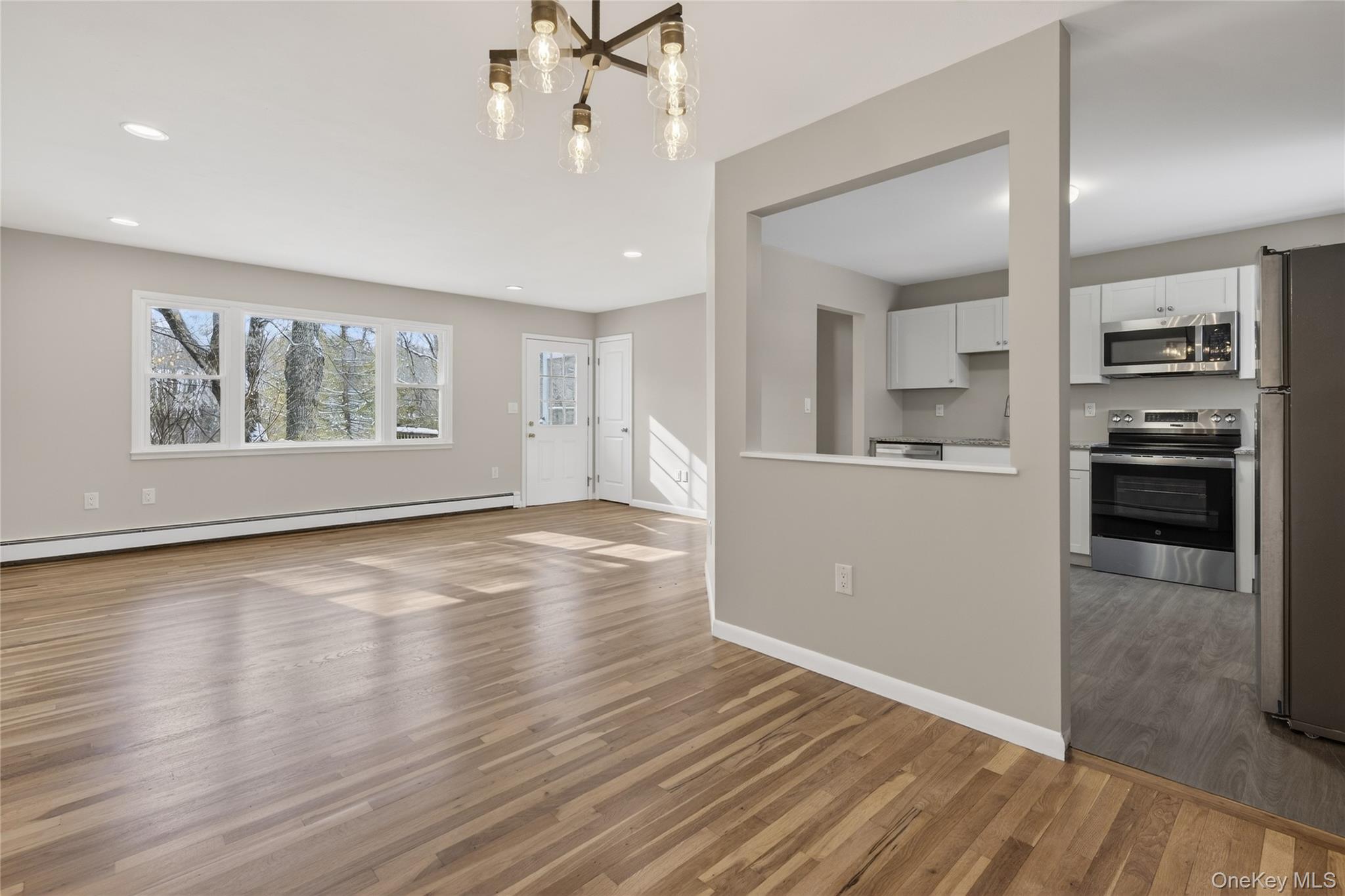 676-678 Oak Summit Road Property Photo 2